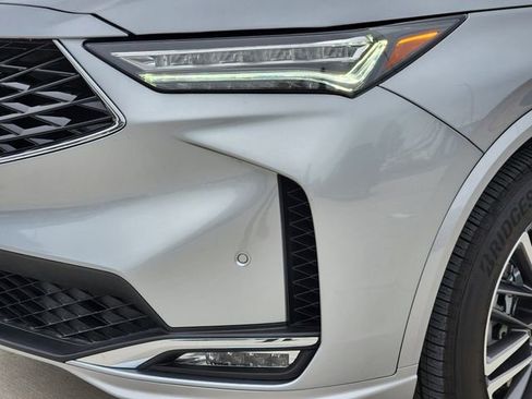 Used 2025 Acura MDX SH-AWD w/ Advance Package image 5