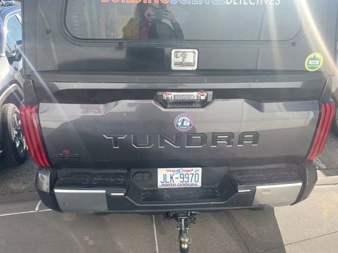 Used 2023 Toyota Tundra Limited image 9