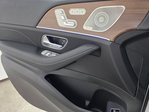 New 2026 Mercedes-Benz GLE 450 4MATIC image 16