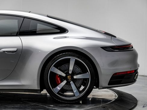 Used 2024 Porsche 911 Carrera S w/ Premium Package image 7