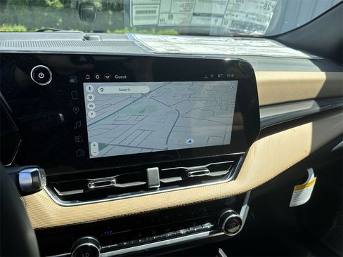 New 2026 Chevrolet Equinox ACTIV w/ Convenience Package III image 26