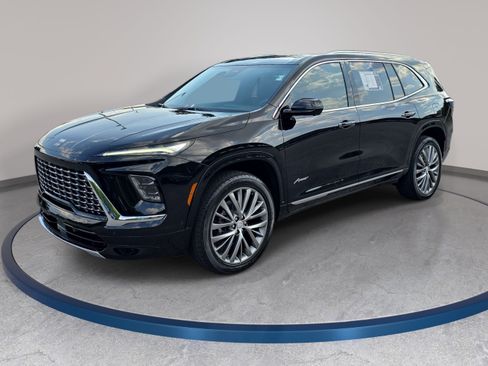 Used 2026 Buick Enclave Avenir w/ Super Cruise Package FWD image 1