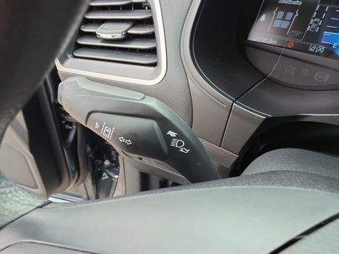 Used 2024 Ford Edge SE AWD/4WD image 24
