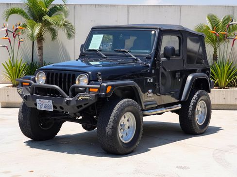 Used 2004 Jeep Wrangler X w/ Full Face Tire & Wheel Group AWD/4WD image 3