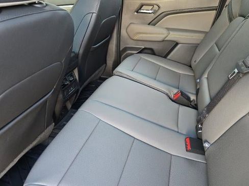 New 2026 Chevrolet Colorado ZR2 w/ ZR2 Bison Edition image 12