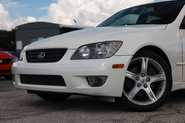 Used 2005 Lexus IS 300 RWD image 29