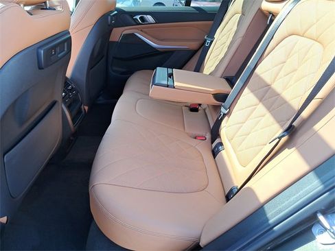 Used 2023 BMW X5 xDrive40i w/ M Sport Package image 11