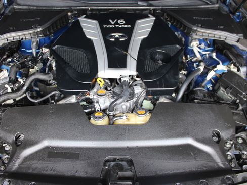 Used 2017 INFINITI Q60 3.0t w/ Premium Plus Package 3.0T image 30