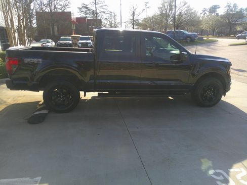 Used 2024 Ford F150 STX w/ Equipment Group 201A FX4 image 17