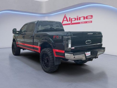 Used 2017 Ford F350 XLT w/ XLT Premium Package AWD/4WD image 3