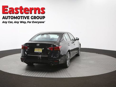 Used 2023 Nissan Altima 2.5 SL FWD image 39