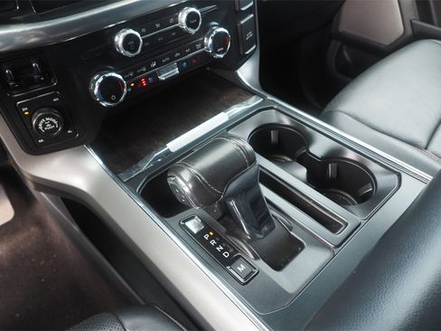 Used 2021 Ford F150 Lariat w/ Equipment Group 502A High image 11