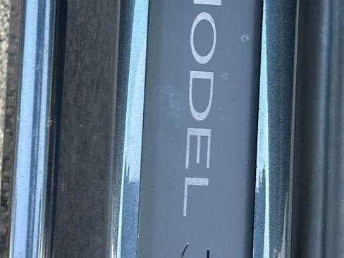 Used 2022 Tesla Model 3 Performance image 7