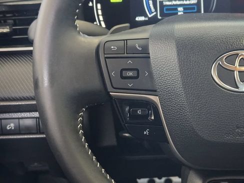 Used 2026 Toyota Camry SE w/ Convenience Package FWD image 29