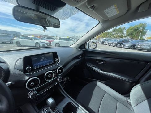 Used 2025 Nissan Sentra S image 35