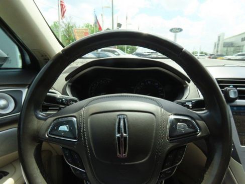 Used 2019 Lincoln MKZ Reserve w/ Luxury Package image 24