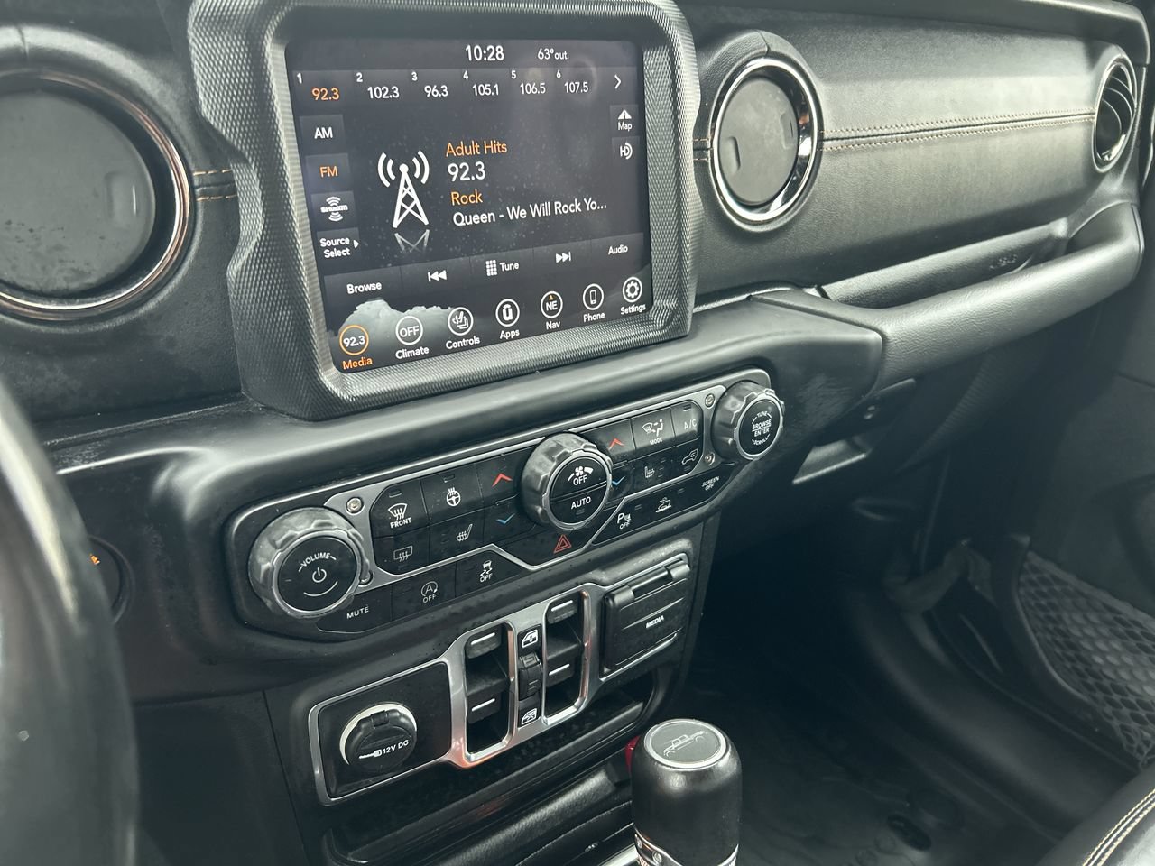 Used 2021 Jeep Gladiator Overland AWD/4WD image 28