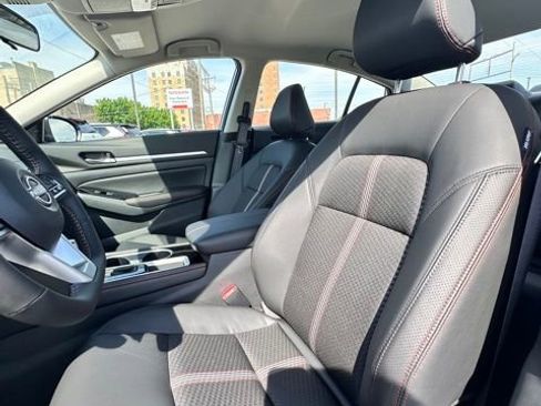 New 2025 Nissan Altima 2.5 SR image 25