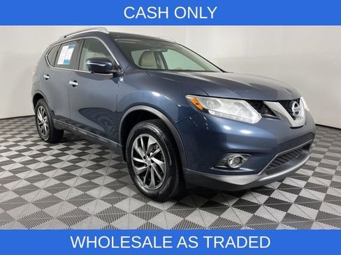 Used 2015 Nissan Rogue SL w/ SL Premium Package FWD image 2