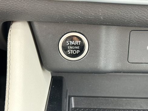 Certified 2023 Nissan Rogue SL AWD/4WD image 24