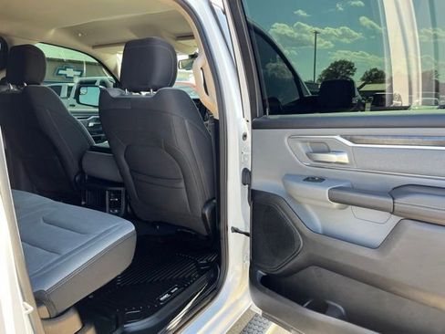 Used 2019 RAM 1500 Big Horn AWD/4WD image 19