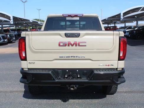 Used 2023 GMC Sierra 1500 AT4X AWD/4WD image 4