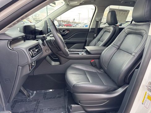 New 2026 Lincoln Aviator Reserve w/ Illumination Package image 4