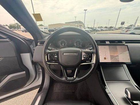 Used 2025 Land Rover Range Rover Velar Dynamic SE AWD/4WD image 19
