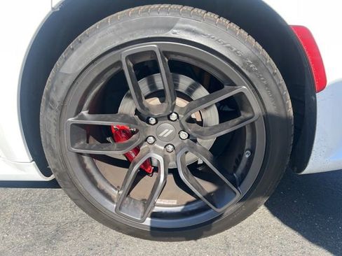 Used 2022 Dodge Charger Scat Pack RWD image 11