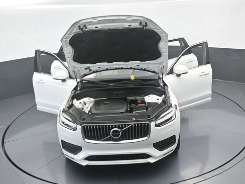 Used 2020 Volvo XC90 T5 Momentum w/ Protection Package Premier image 72