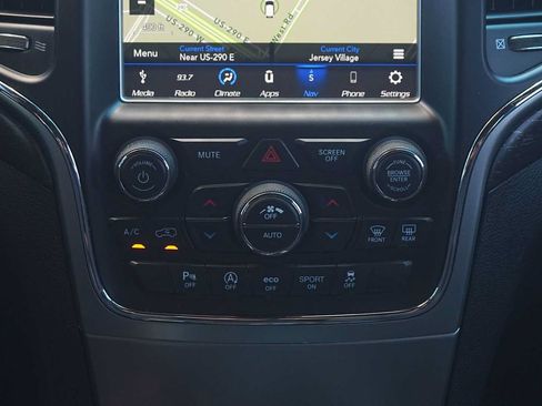 Used 2018 Jeep Grand Cherokee Laredo RWD image 20