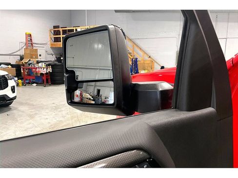 Used 2024 Chevrolet Silverado 2500 ZR2 w/ Technology Package AWD/4WD image 33