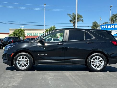 Used 2023 Chevrolet Equinox LS w/ LPO, Floor Liner Package FWD image 8