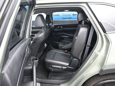 Used 2024 Kia Sorento X-Line EX AWD/4WD image 10