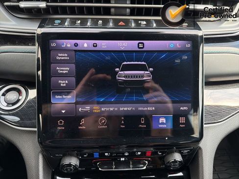 Certified 2022 Jeep Grand Cherokee Trailhawk AWD/4WD image 96