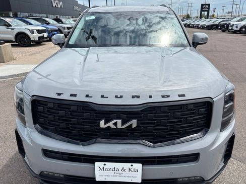 Used 2022 Kia Telluride SX w/ SX Prestige Package AWD/4WD image 2