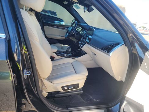 Used 2019 BMW X3 sDrive30i image 10