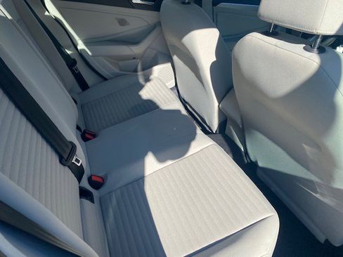 Used 2025 Volkswagen Jetta S image 8
