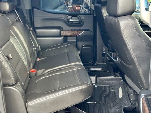 Used 2019 GMC Sierra 1500 Denali w/ Technology Package image 16