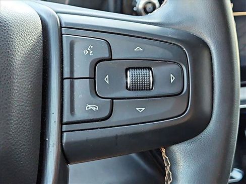 Used 2024 GMC Sierra 2500 AT4 w/ AT4 Premium Plus Package AWD/4WD image 26