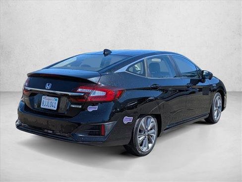 Used 2018 Honda Clarity Plug-In Hybrid image 5
