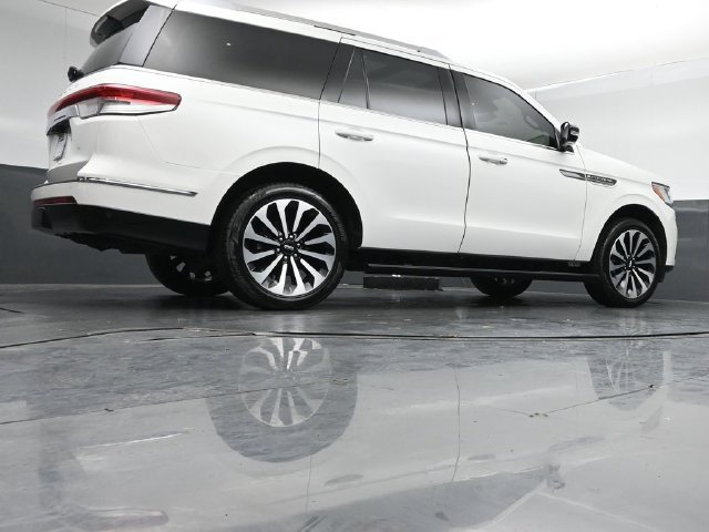 Certified 2023 Lincoln Navigator Reserve RWD image 46