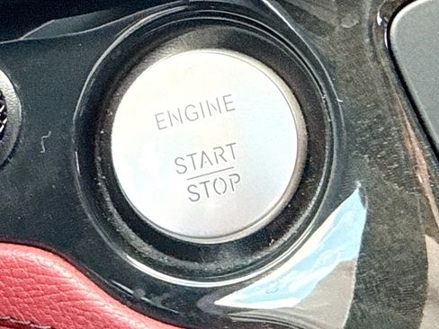 Used 2016 Mercedes-Benz SL 550 w/ Sport Wheel Package image 30