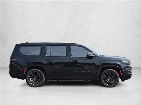 Used 2023 Jeep Grand Wagoneer Series II w/ Quick Order Packagew 28T AWD/4WD image 4