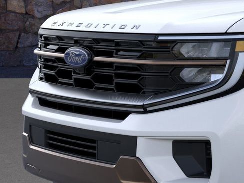 New 2025 Ford Expedition Max King Ranch image 17
