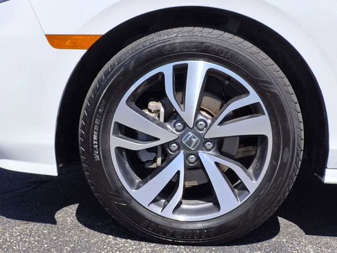 Certified 2022 Honda Odyssey Touring image 20