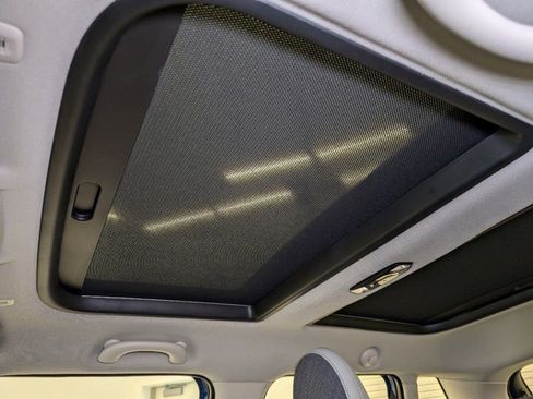 Used 2025 MINI Cooper S image 22