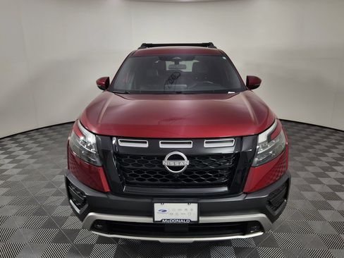 Used 2024 Nissan Pathfinder Rock Creek AWD/4WD image 8