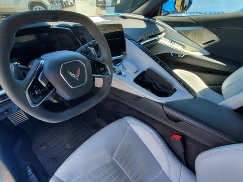 Used 2024 Chevrolet Corvette Stingray Preferred Cpe w/ 2LT RWD image 6