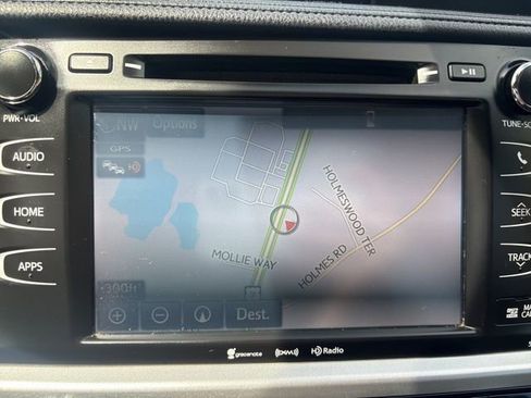 Used 2018 Toyota Highlander XLE AWD/4WD image 8